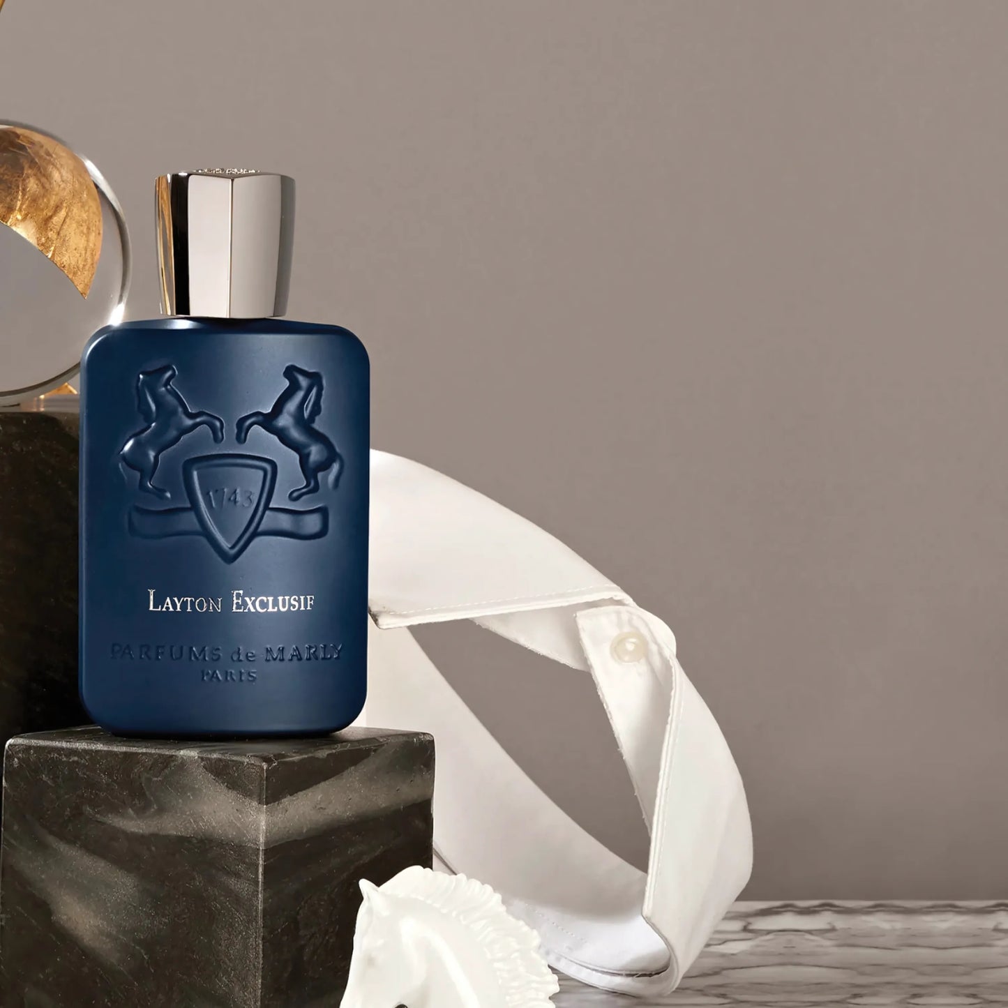 Layton Exclusif